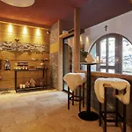 Boutique Laengenfelder Hof Hotel