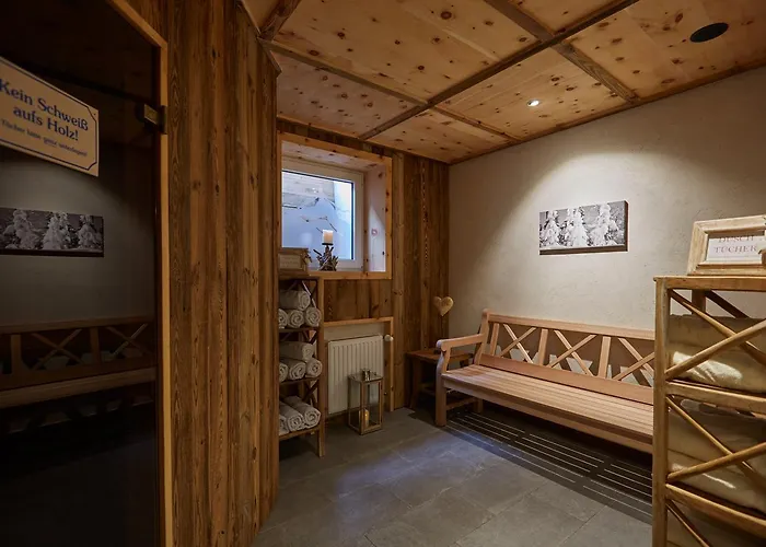 Boutique Laengenfelder Hof Hotel 4*