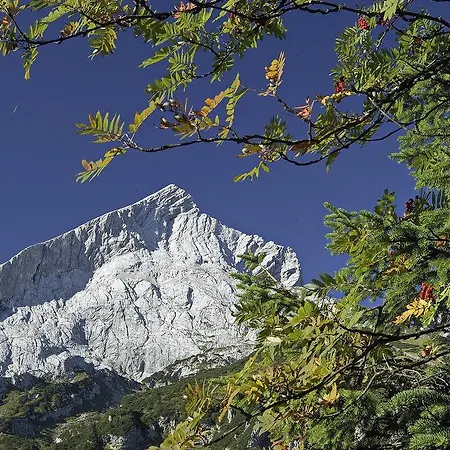 Boutique Laengenfelder Hof 4* Grainau