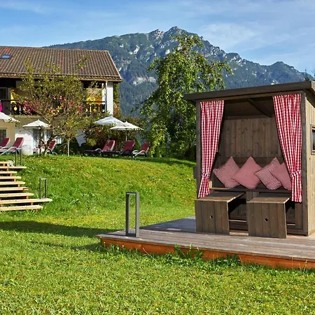 Boutique Laengenfelder Hof فندق