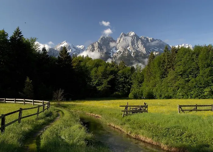 Boutique Laengenfelder Hof غرينو