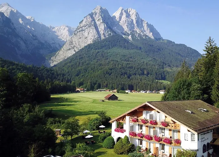 Boutique Laengenfelder Hof غرينو